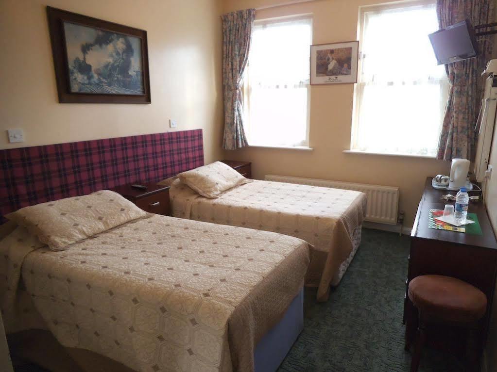Fountain House Hotel Hayes  Dış mekan fotoğraf